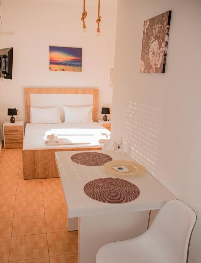 Athina Secret Apartments Adults Only Heraklion (Crete) Exterior photo